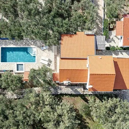 Ivan With Heated Pool By Guide Villa Blato (Korcula)